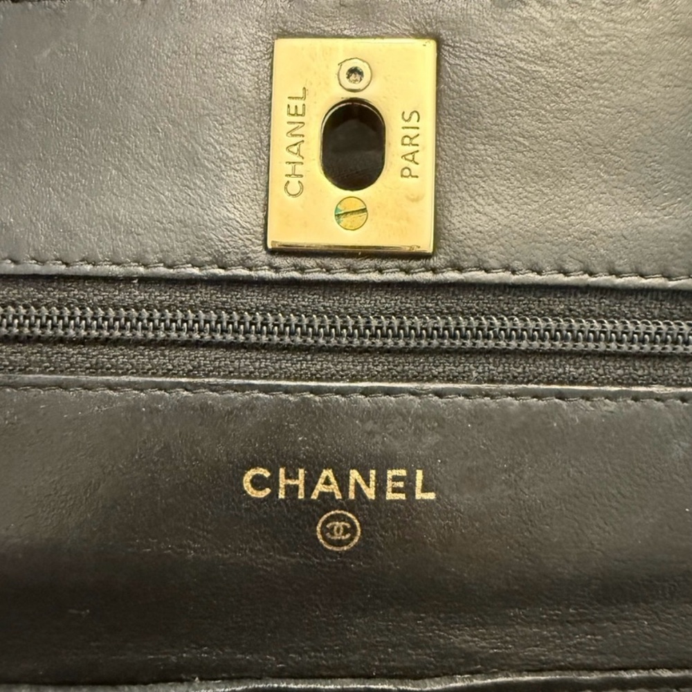 CHANEL Trendy Wallet On Chain WOC Quilted Crossbody Bag CC Logo Lambskin… - Picture 10 of 12